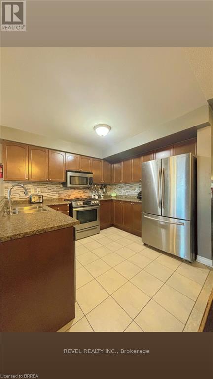 252 Berry Street, Shelburne, Ontario  L9V 3E1 - Photo 6 - X12720624