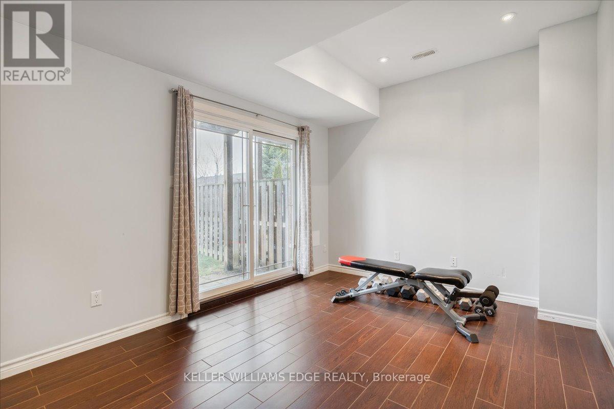 65 Willow Lane, Grimsby, Ontario  L3M 0B2 - Photo 28 - X12720688