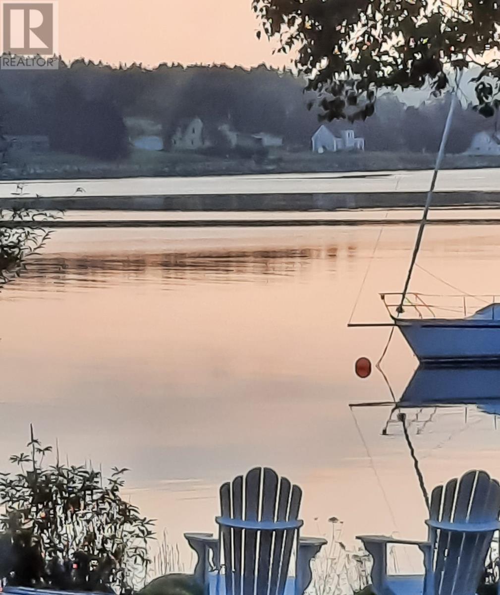 3380 Highway 331, Lahave, Nova Scotia  B0R 1C0 - Photo 2 - 202601323