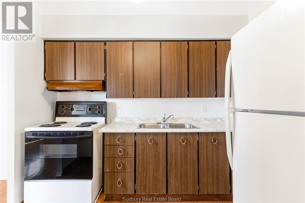 1590 Kelly Lake Road, Sudbury, Ontario  P3E 4M1 - Photo 43 - 2124668