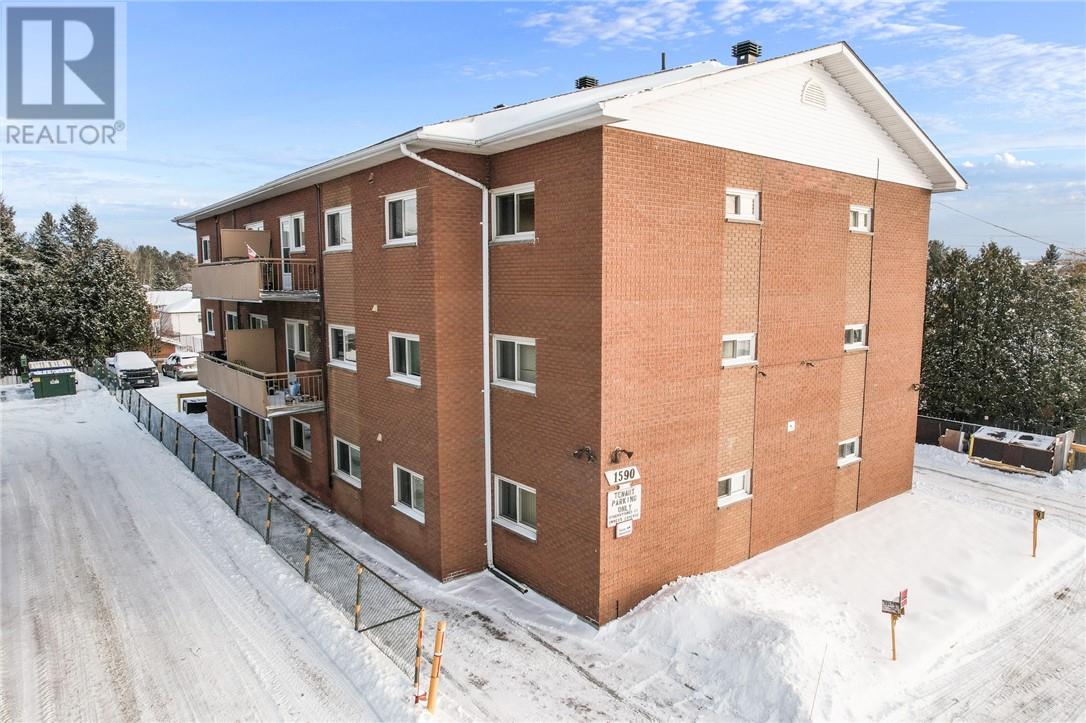 1590 Kelly Lake Road, Sudbury, Ontario  P3E 4M1 - Photo 72 - 2124668