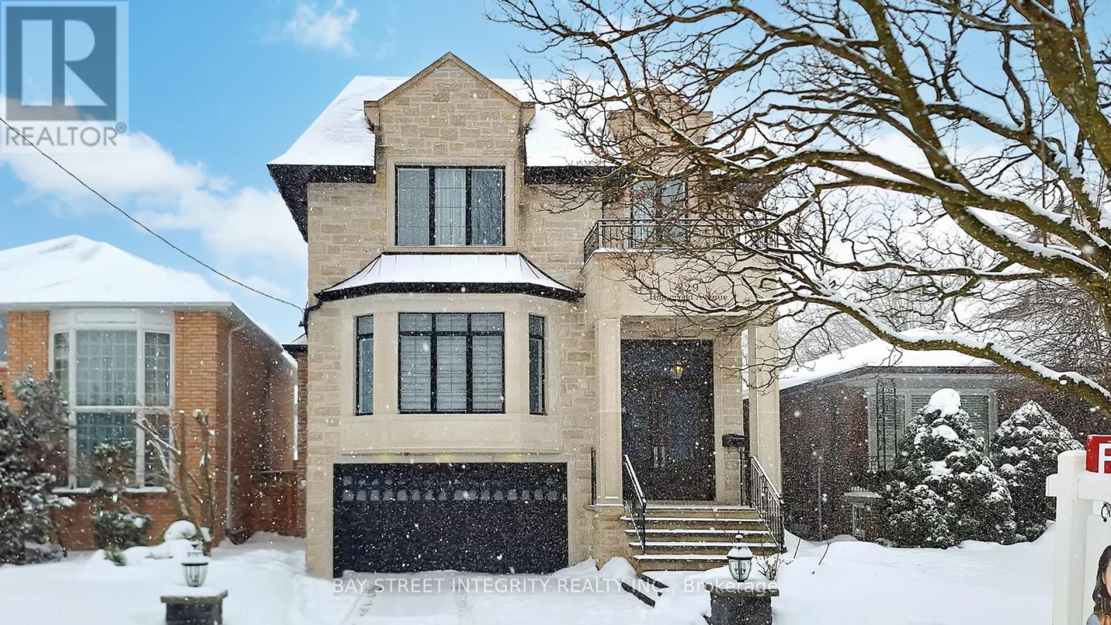 229 Hollywood Avenue, Toronto, Ontario  M2N 3K7 - Photo 2 - C12720578