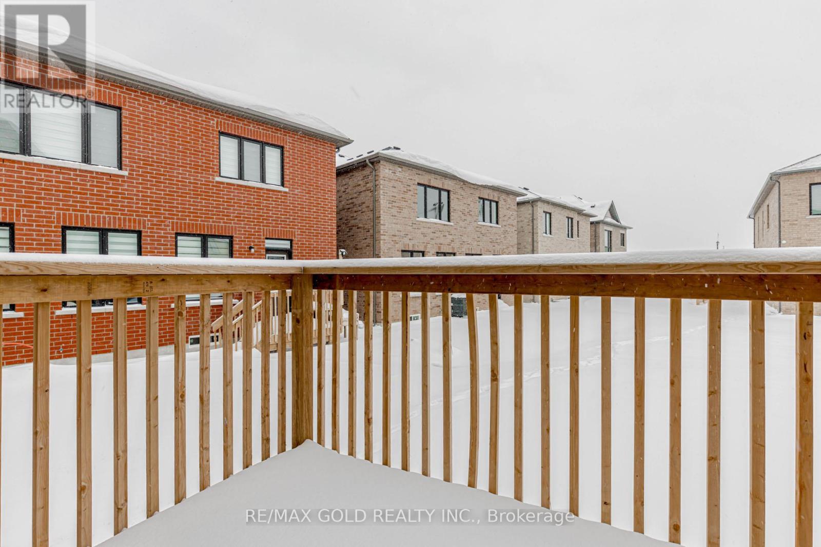 57 Arnold Circle, Brampton, Ontario  L7A 0B8 - Photo 36 - W12717334