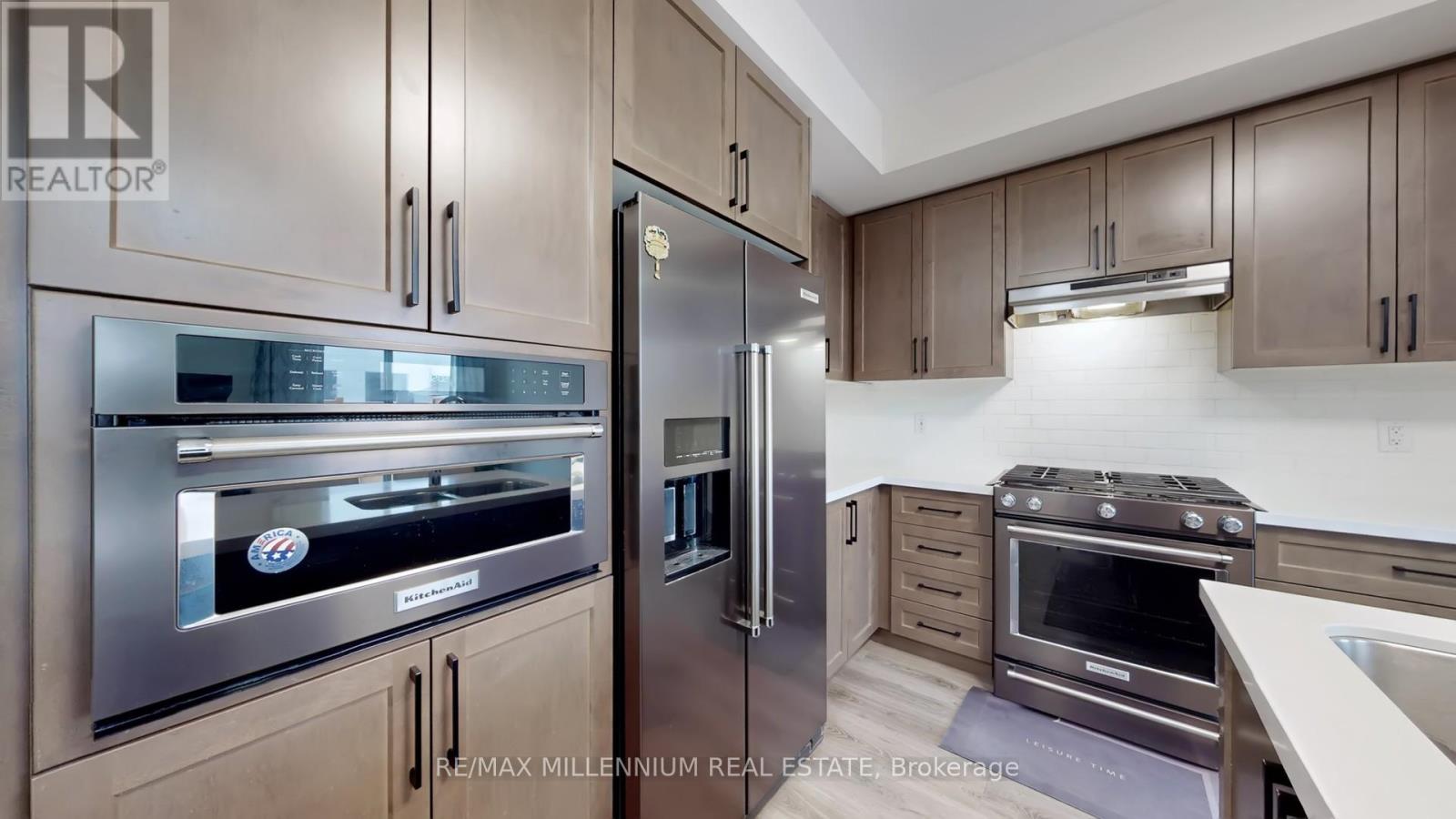 29 Hibiscus Lane, Hamilton, Ontario  L8K 0A4 - Photo 12 - X12710388