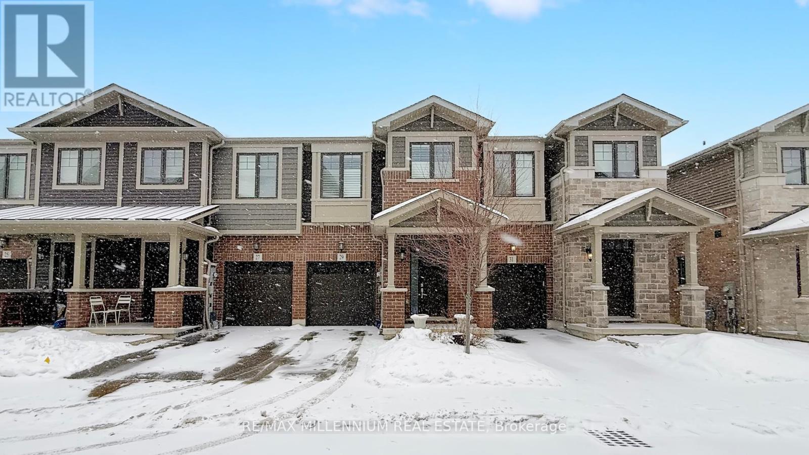29 HIBISCUS LANE, Hamilton, Ontario