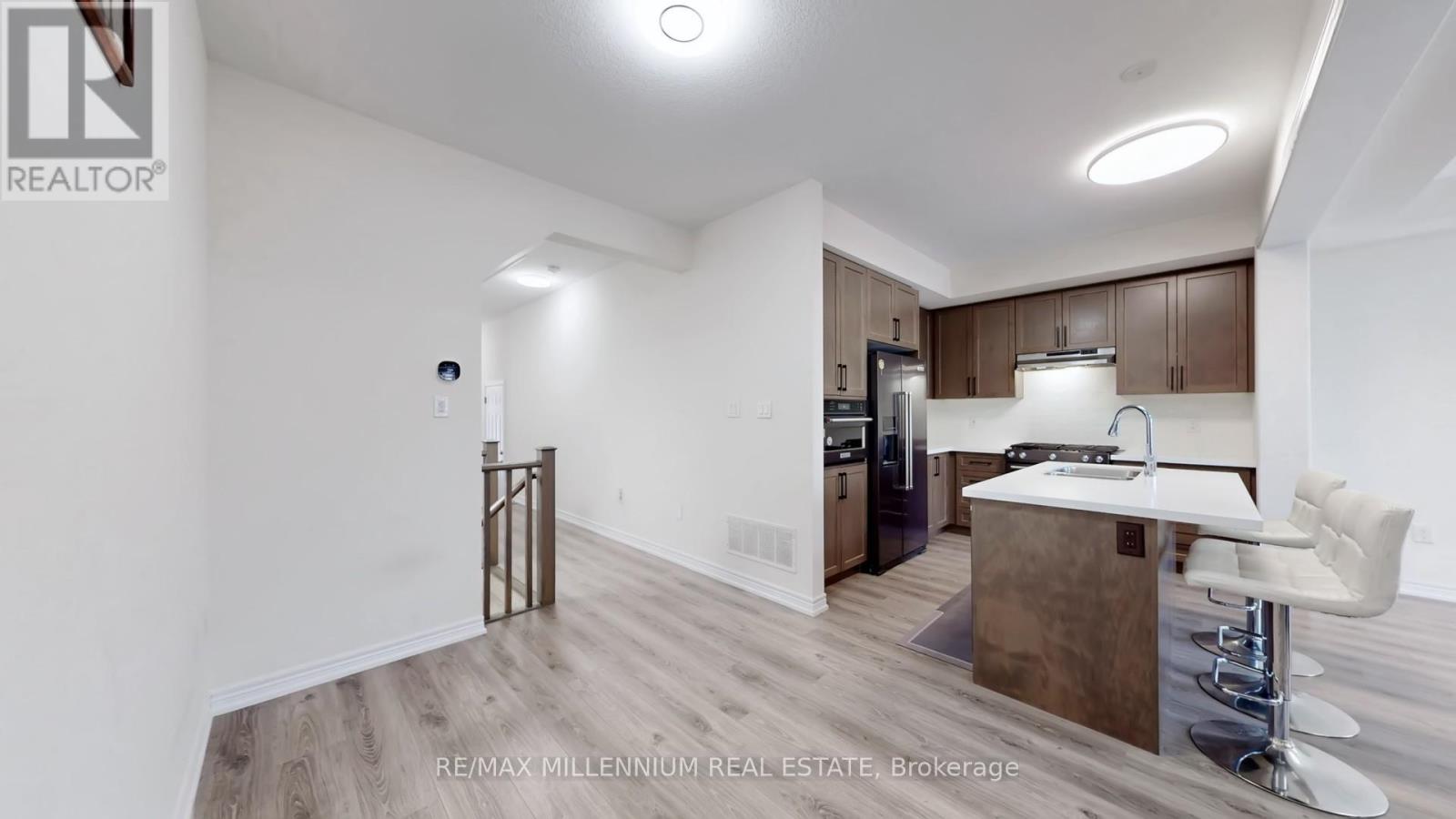 29 Hibiscus Lane, Hamilton, Ontario  L8K 0A4 - Photo 19 - X12710388