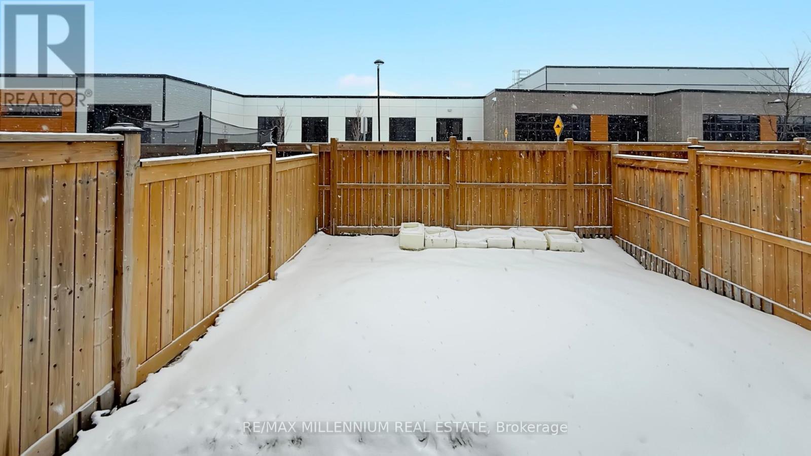 29 Hibiscus Lane, Hamilton, Ontario  L8K 0A4 - Photo 46 - X12710388