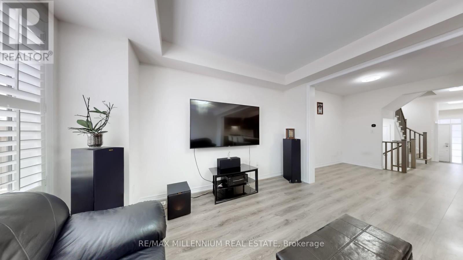 29 Hibiscus Lane, Hamilton, Ontario  L8K 0A4 - Photo 6 - X12710388