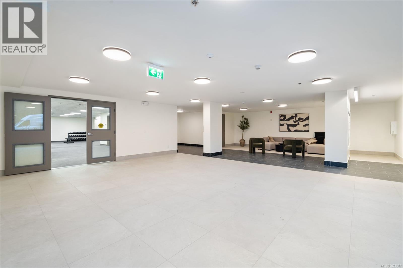 208 610 Lampson Rd, Esquimalt, British Columbia  V9A 0L3 - Photo 15 - 1023882