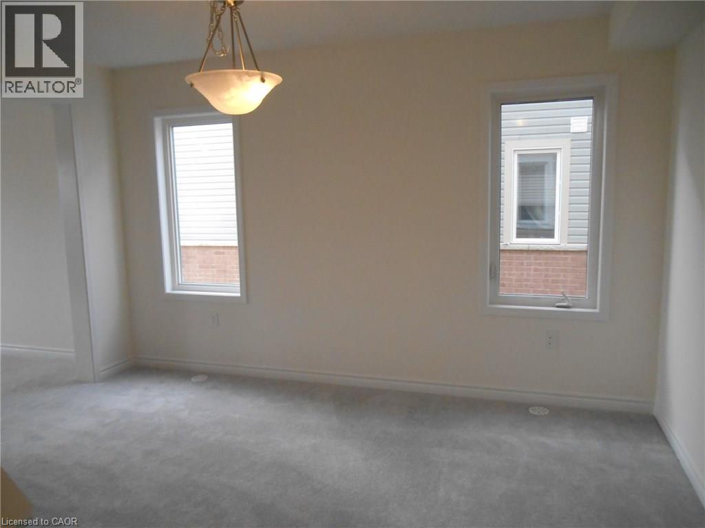 15 Outlook Terrace, Kitchener, Ontario N2R 0K5 - Photo 5 - 40800272