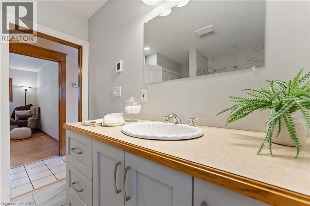 25 Battlefield Drive, Stoney Creek, Ontario  L8G 1T8 - Photo 17 - 40797080