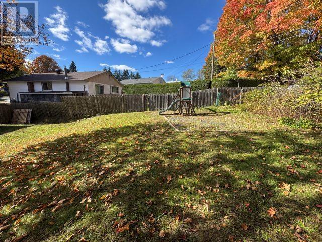 56 Axmith Ave, Elliot Lake, Ontario P5A 1B7 - Photo 5 - SM253175