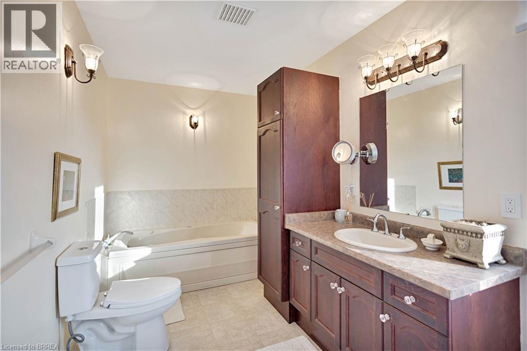 4 Baldwin Avenue, Brantford, Ontario  N3S 1H5 - Photo 19 - 40799396