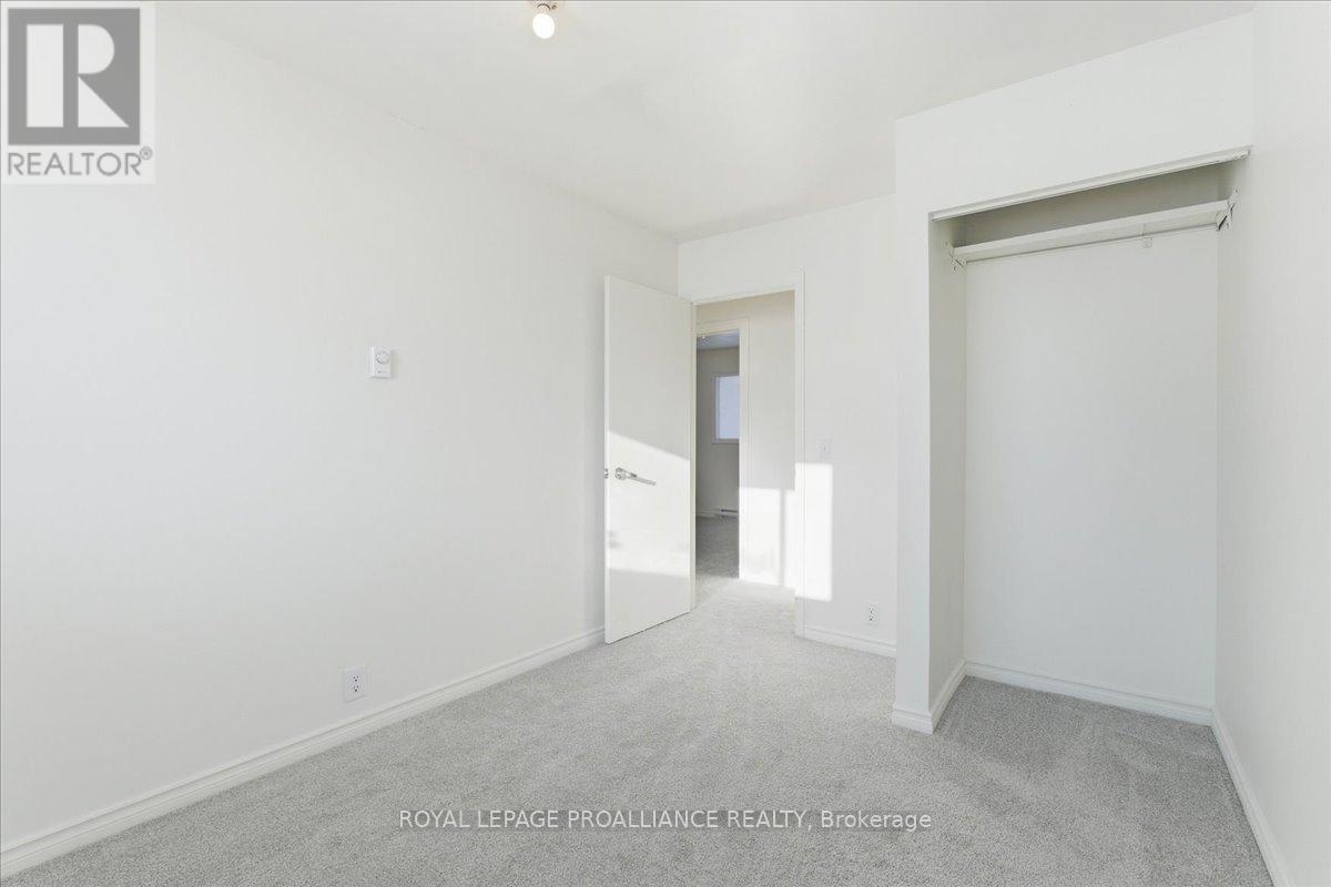 118 River Street E, Tweed, Ontario  K0K 3J0 - Photo 16 - X12720806