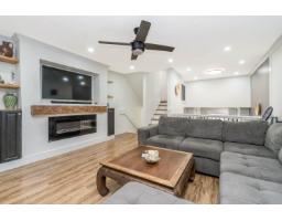 17 33293 E BOURQUIN CRESCENT, Abbotsford, British Columbia