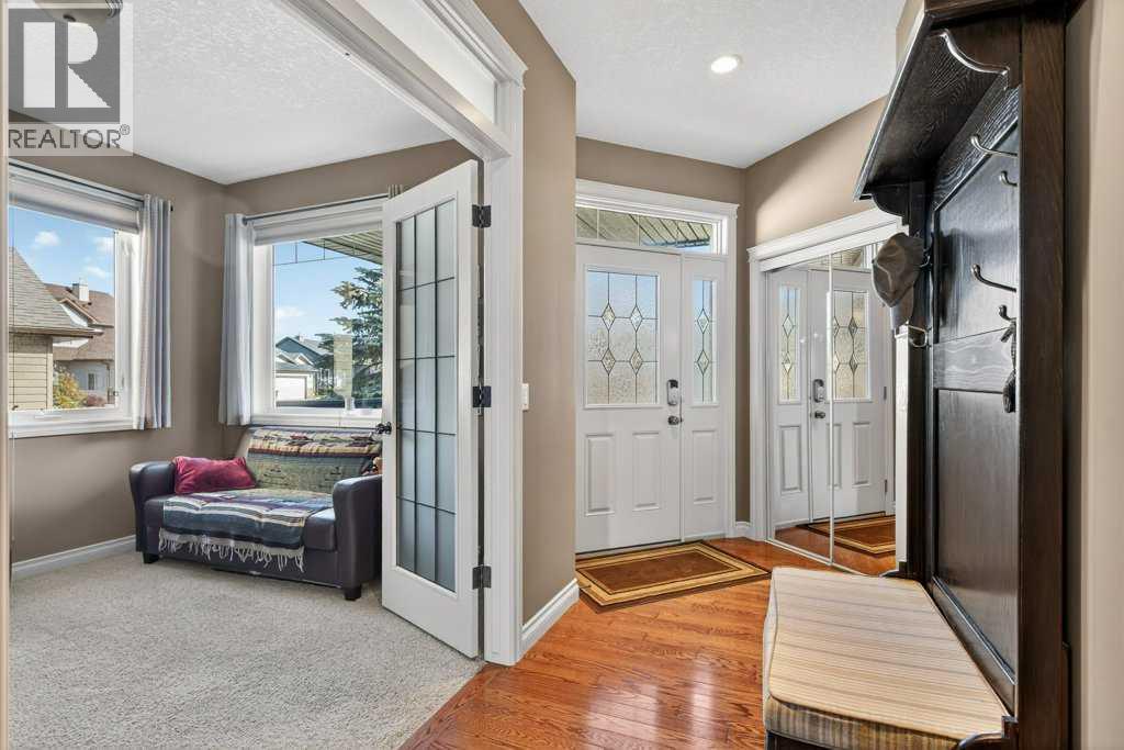 132 Hillcrest Boulevard, Strathmore, Alberta  T1P 0A3 - Photo 5 - A2265075