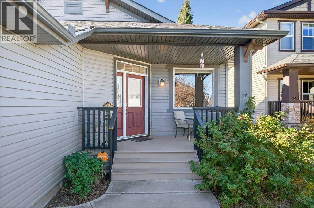 132 Hillcrest Boulevard, Strathmore, Alberta  T1P 0A3 - Photo 3 - A2265075