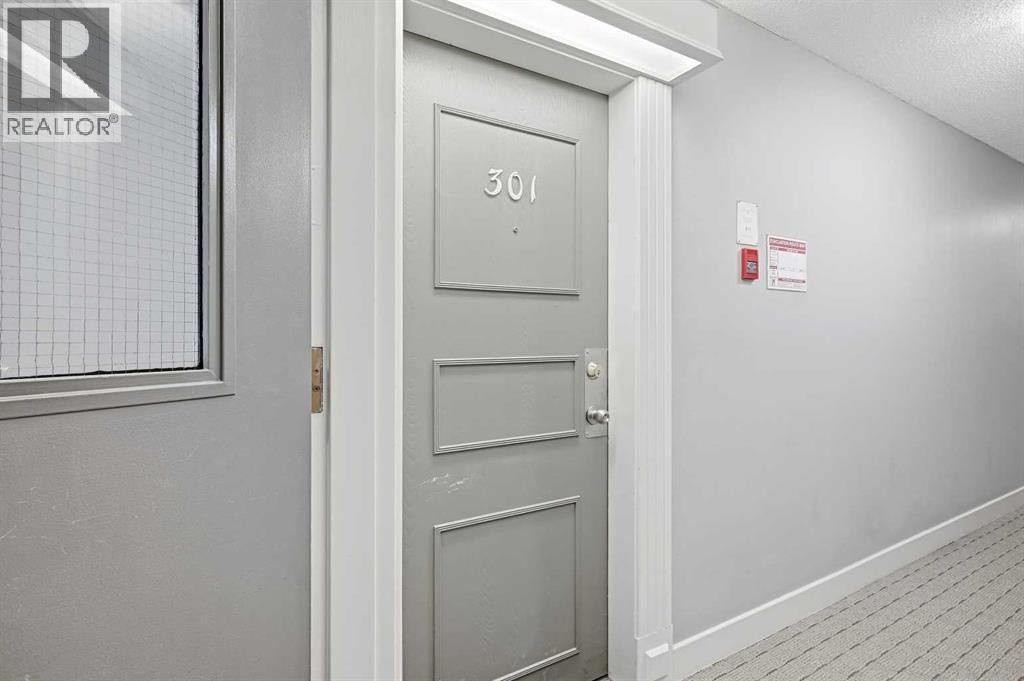 301c, 5601 Dalton Drive Nw, Calgary, Alberta  T3A 2E2 - Photo 2 - A2278378