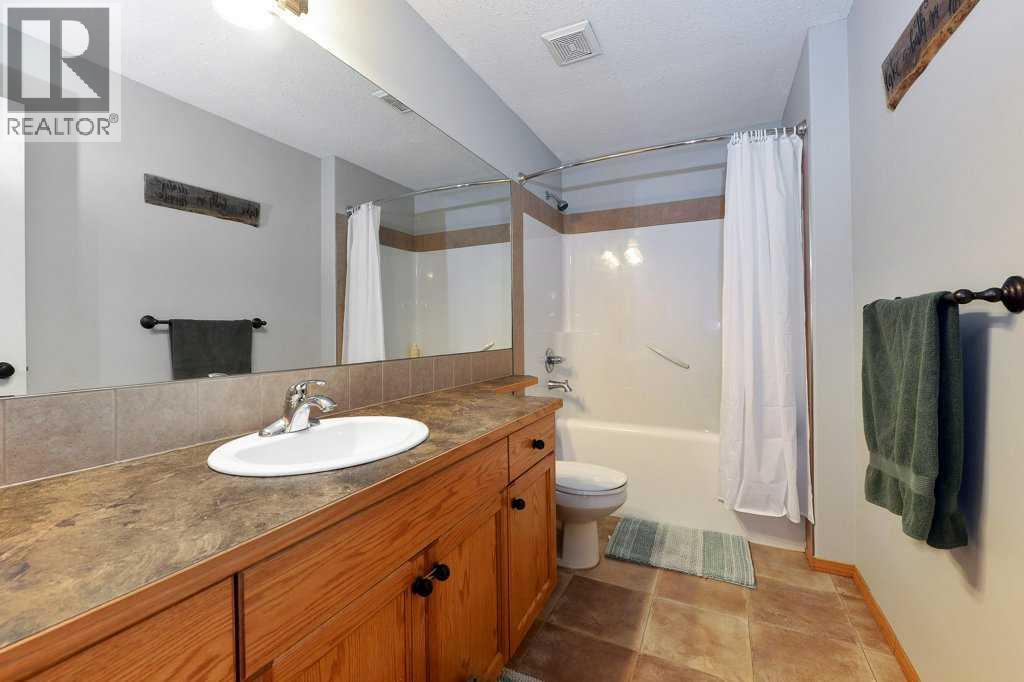 509 Country Meadows Street, Diamond Valley, Alberta  T0L 2A0 - Photo 37 - A2279834