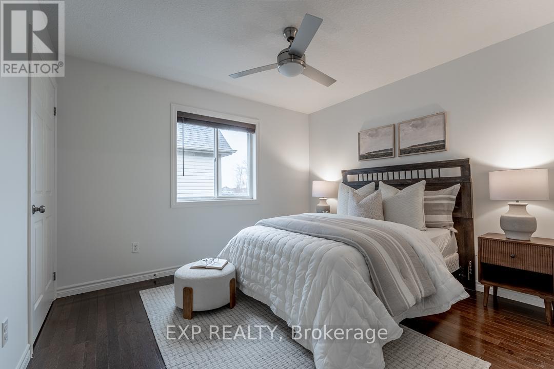 919 Foxcreek Road, London North, Ontario  N6G 0H1 - Photo 24 - X12720738