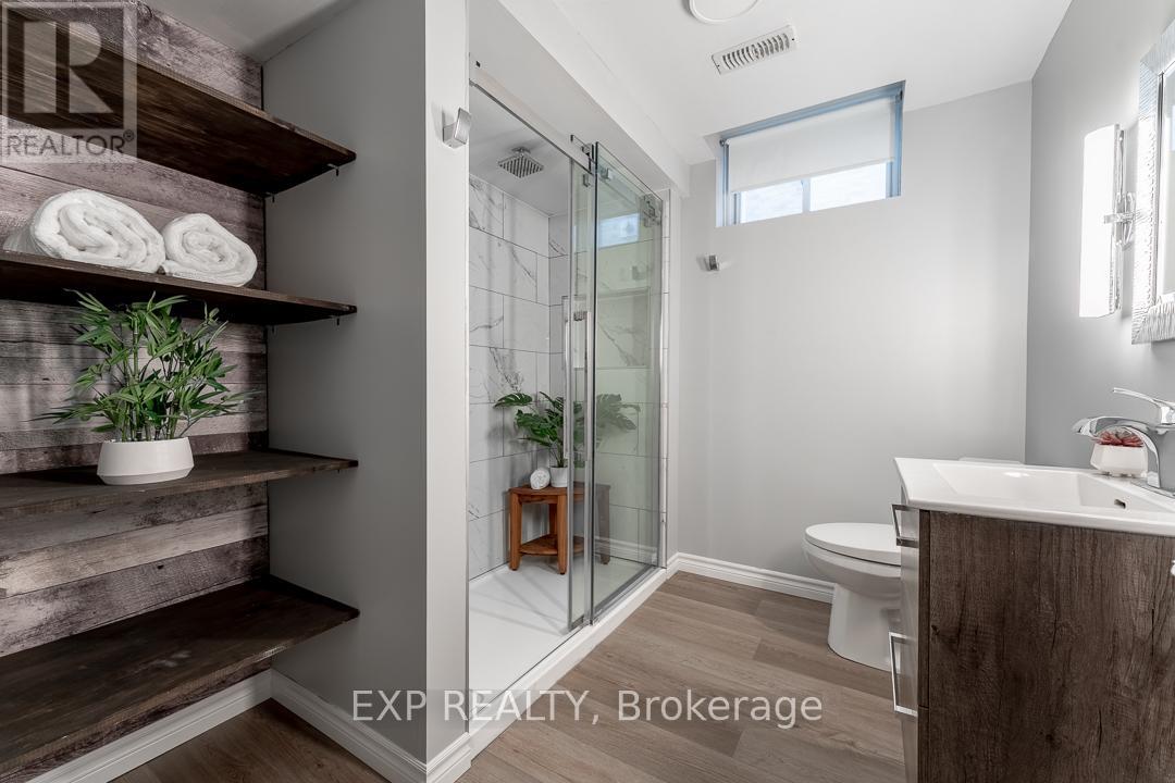 919 Foxcreek Road, London North, Ontario  N6G 0H1 - Photo 37 - X12720738