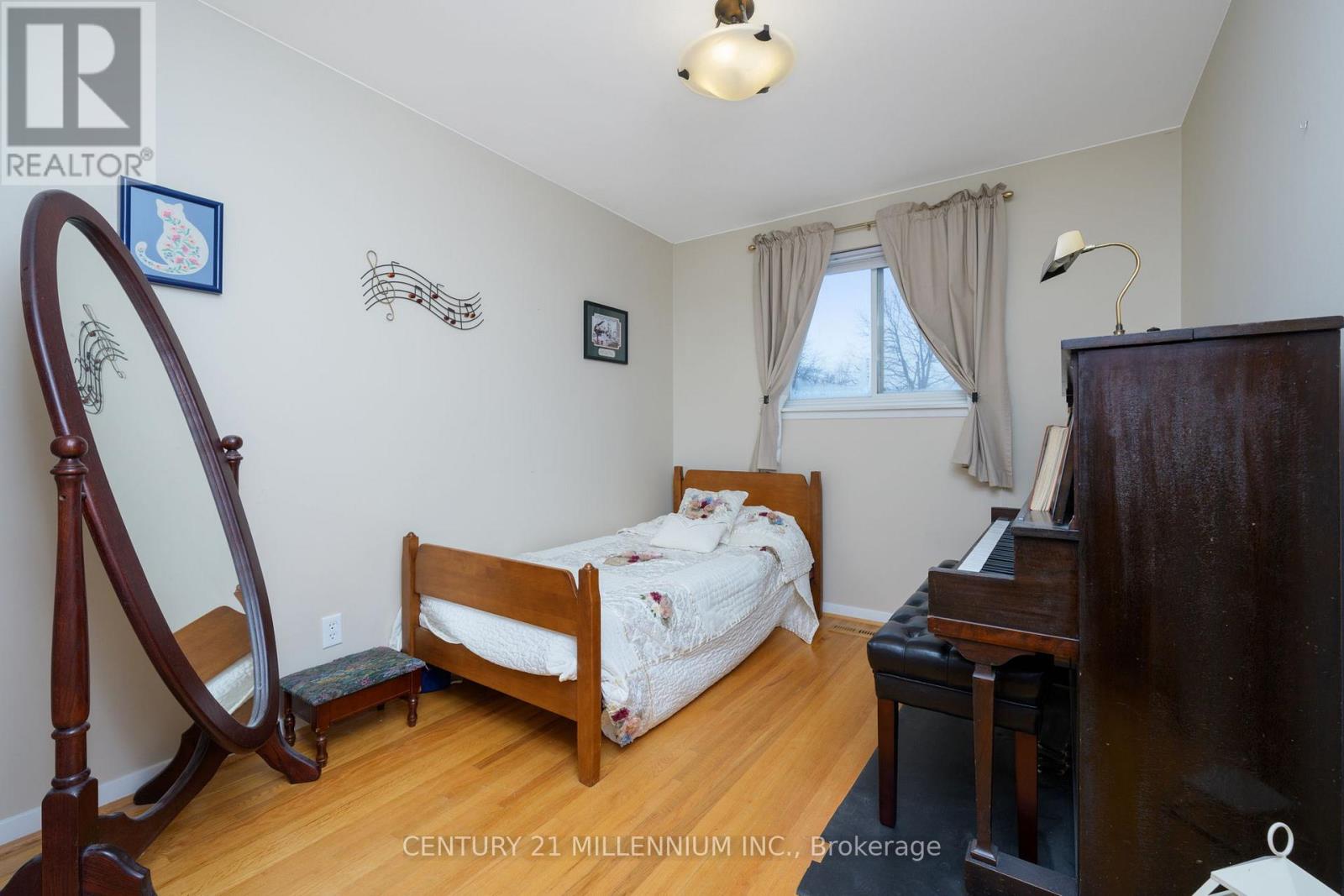 7 Drayton Crescent, Brampton, Ontario  L6T 3G6 - Photo 16 - W12719086