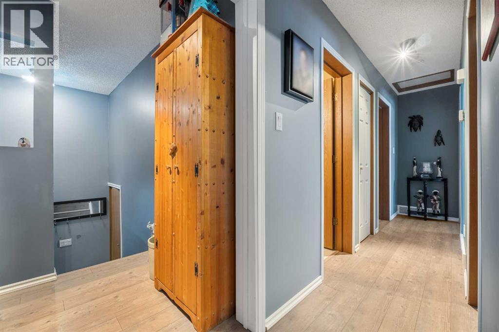 11 Hillside Avenue, Swan Hills, Alberta  T0G 2C0 - Photo 13 - A2275938