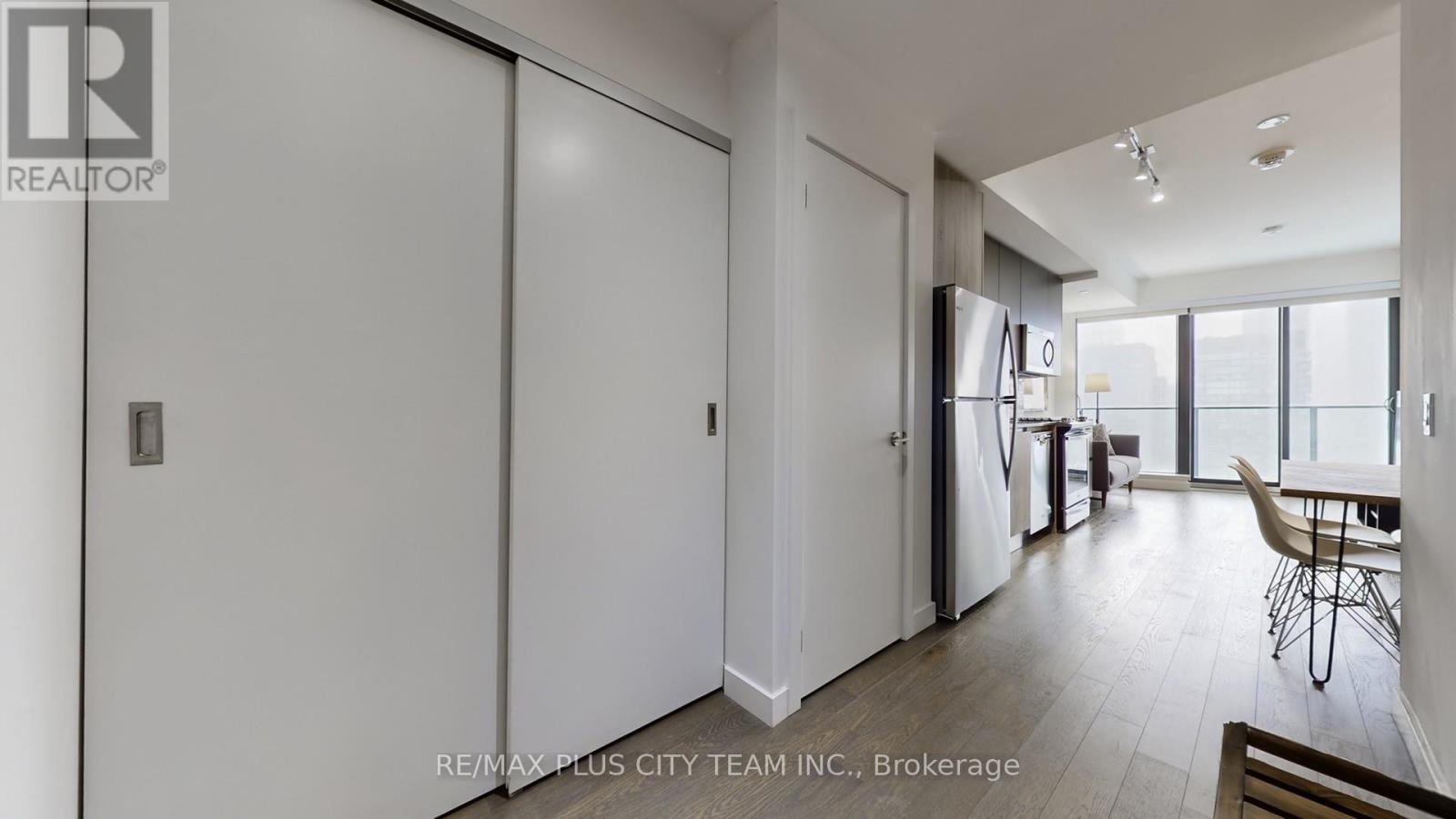 1909 - 2a Church Street, Toronto, Ontario  M5E 0E1 - Photo 15 - C12720732