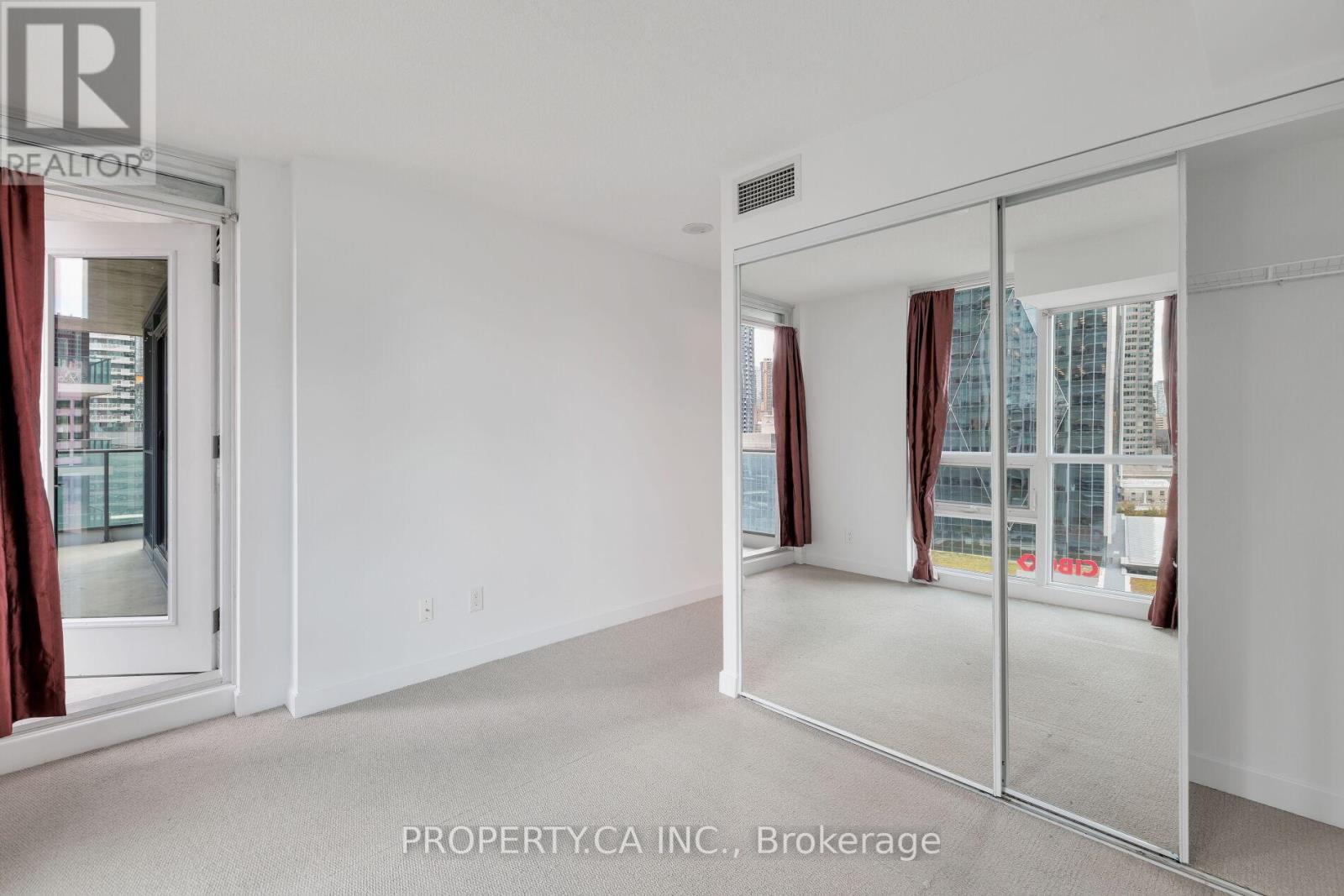 1604 - 33 Bay Street, Toronto, Ontario  M5J 2Z3 - Photo 21 - C12720742