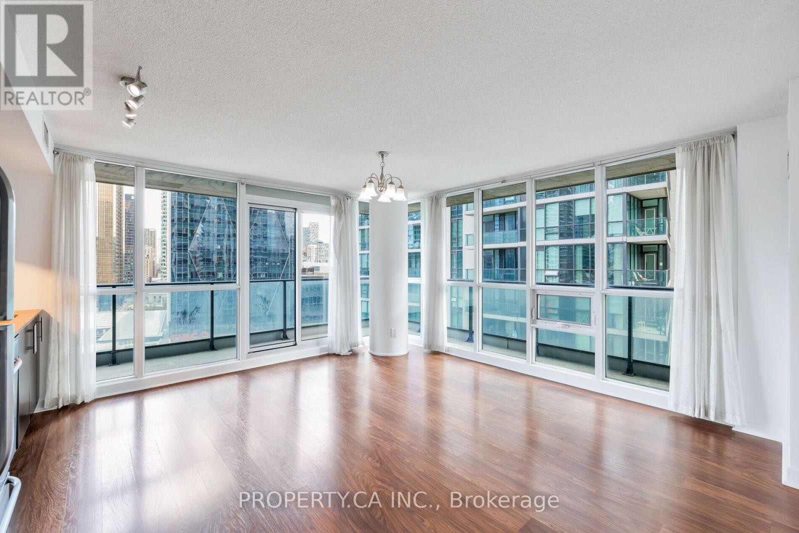 1604 - 33 Bay Street, Toronto, Ontario  M5J 2Z3 - Photo 8 - C12720742