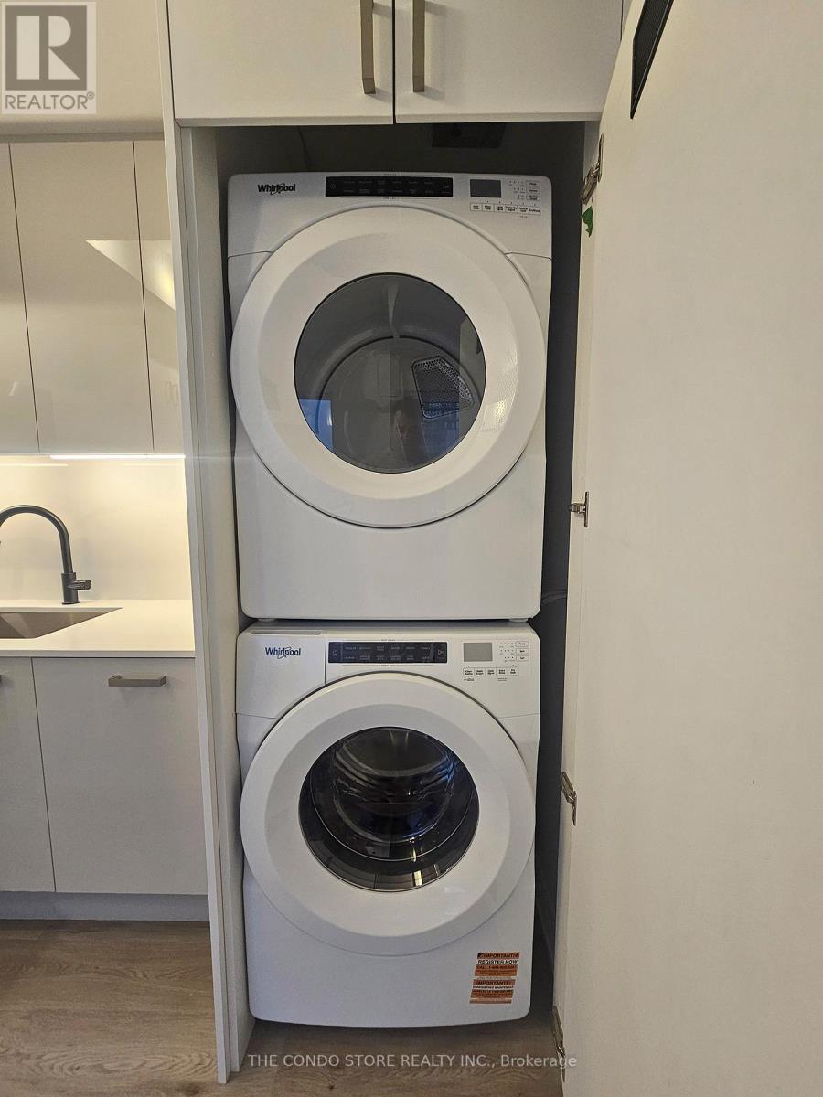 2105 - 280 Dundas Street W, Toronto, Ontario  M5T 0E3 - Photo 7 - C12720752