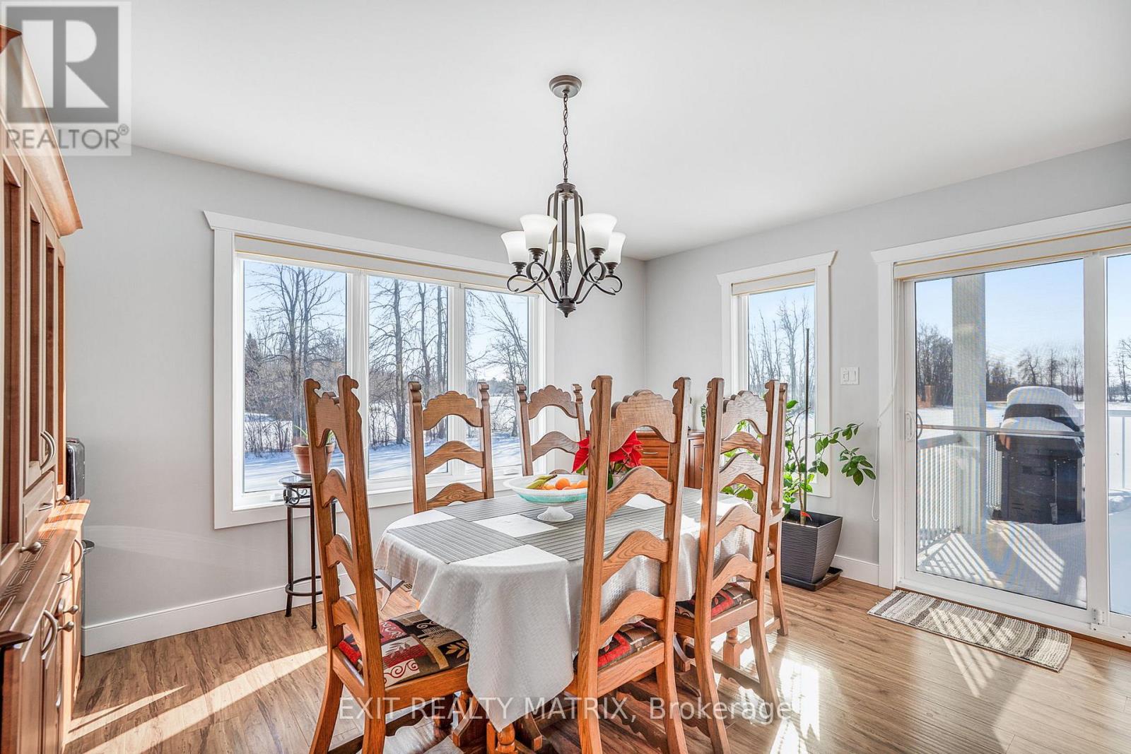 3100 Pattee Road E, Champlain, Ontario K6A 2R2 - Photo 15 - X12720768