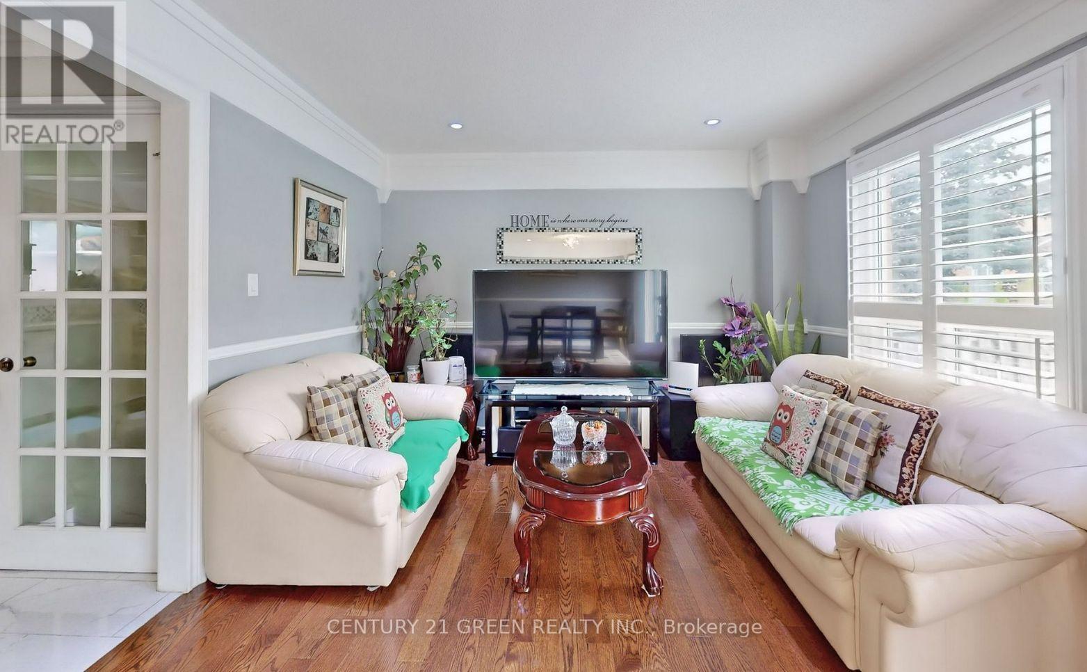 1590 Marshcourt Drive, Pickering, Ontario  L1V 6G3 - Photo 2 - E12720754