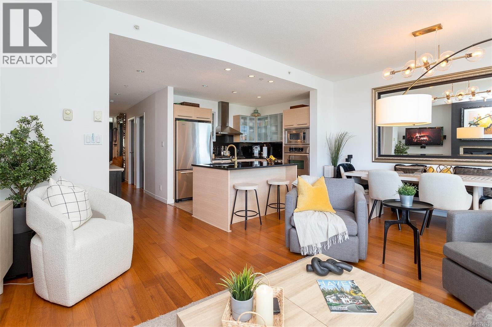 216 68 Songhees Rd, Victoria, British Columbia  V9A 0A3 - Photo 16 - 1023975