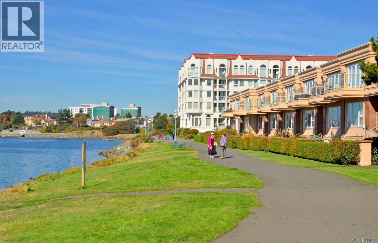 216 68 Songhees Rd, Victoria, British Columbia  V9A 0A3 - Photo 58 - 1023975