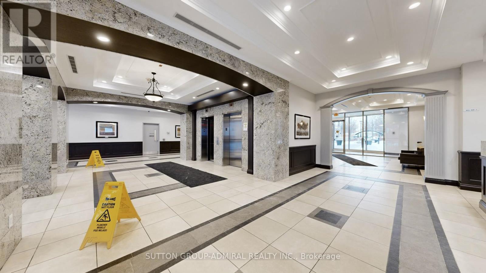 207 - 281 Woodbridge Avenue, Vaughan, Ontario  L4L 0C6 - Photo 4 - N12720750