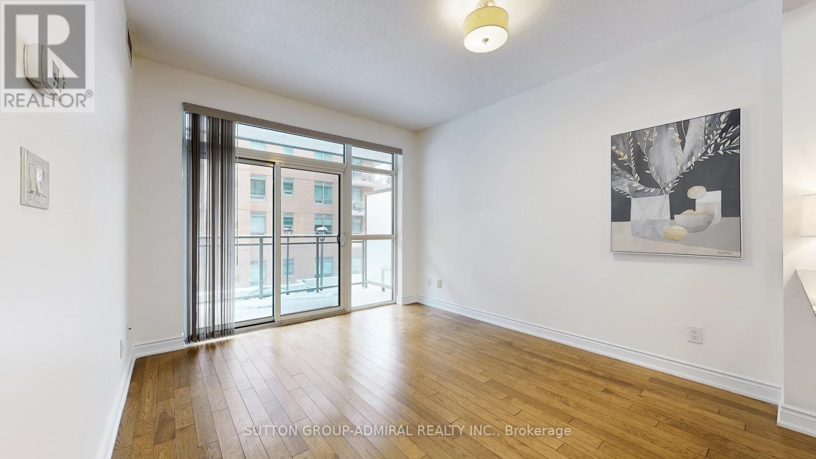 207 - 281 Woodbridge Avenue, Vaughan, Ontario  L4L 0C6 - Photo 8 - N12720750