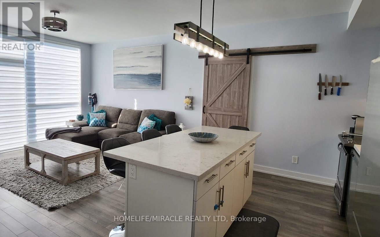 C410 - 301 Sea Ray Avenue, Innisfil, Ontario  L9S 2P7 - Photo 2 - N12720786