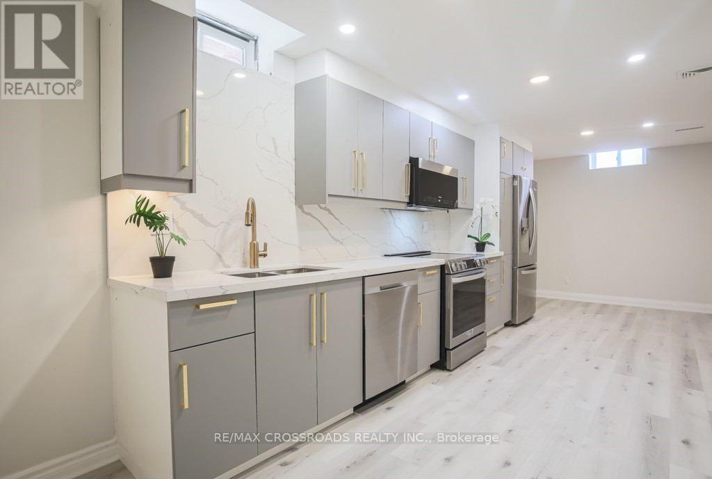 Basemen - 87 Woodriver Street, Richmond Hill, Ontario  L4S 1H6 - Photo 12 - N12720812