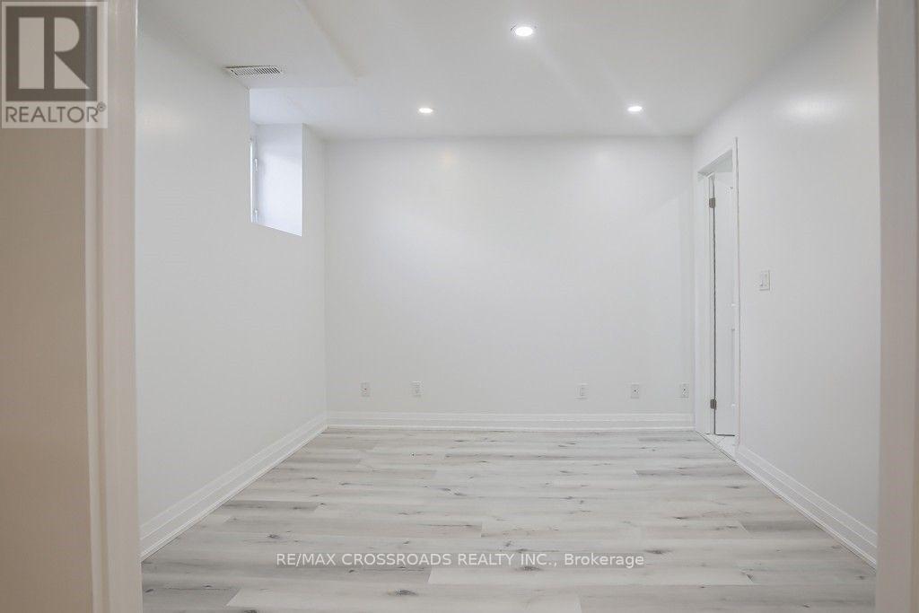 Basemen - 87 Woodriver Street, Richmond Hill, Ontario  L4S 1H6 - Photo 16 - N12720812