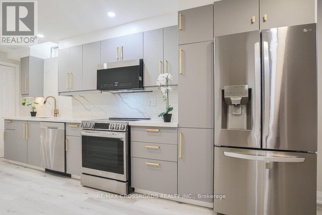 Basemen - 87 Woodriver Street, Richmond Hill, Ontario  L4S 1H6 - Photo 2 - N12720812