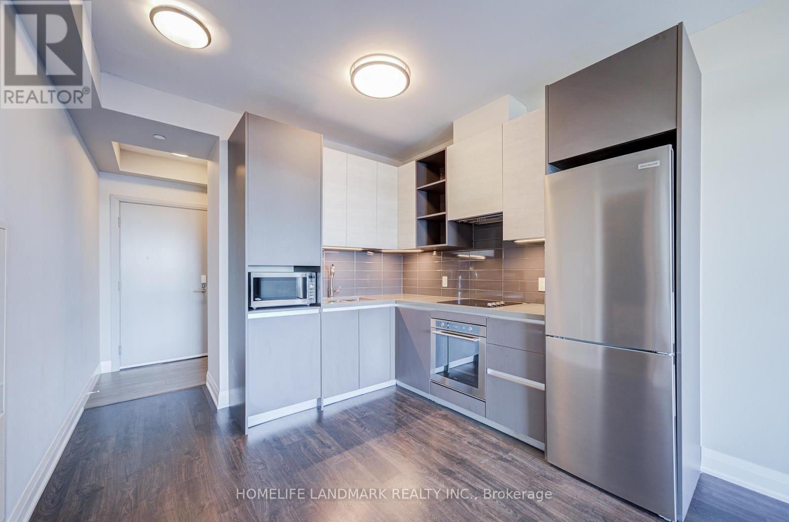 519 - 396 HIGHWAY 7 E, Richmond Hill, Ontario