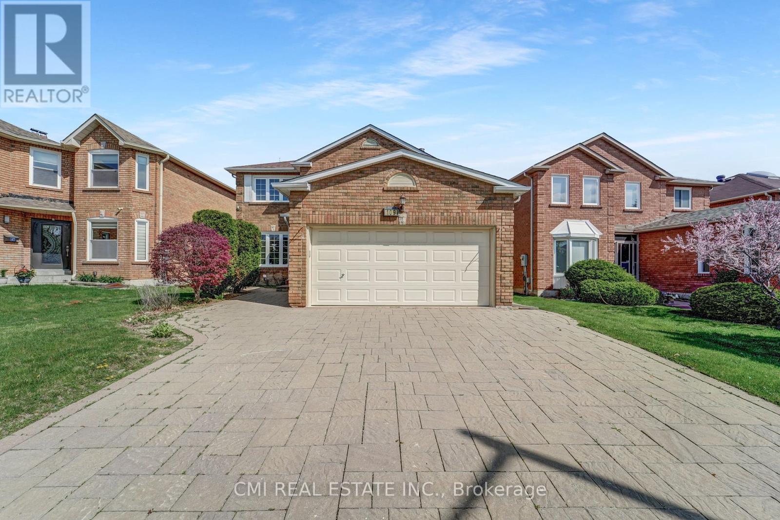 109 VALLEYMEDE DRIVE, Richmond Hill, Ontario