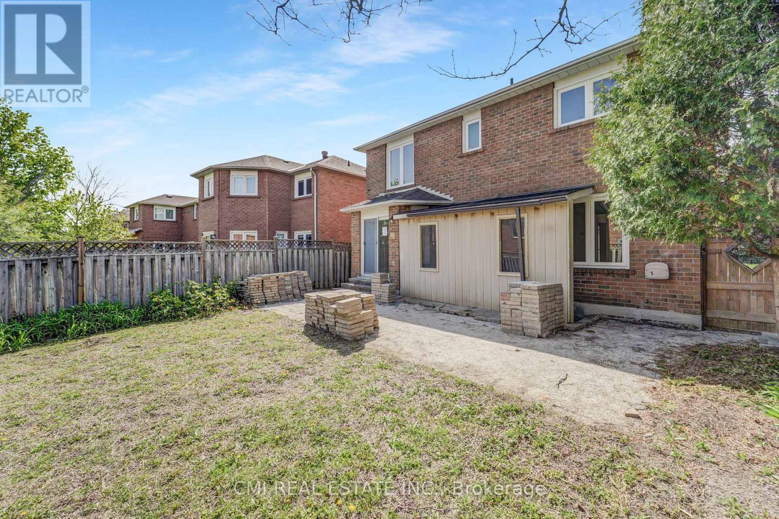 109 Valleymede Drive, Richmond Hill, Ontario  L4B 1T6 - Photo 38 - N12720838