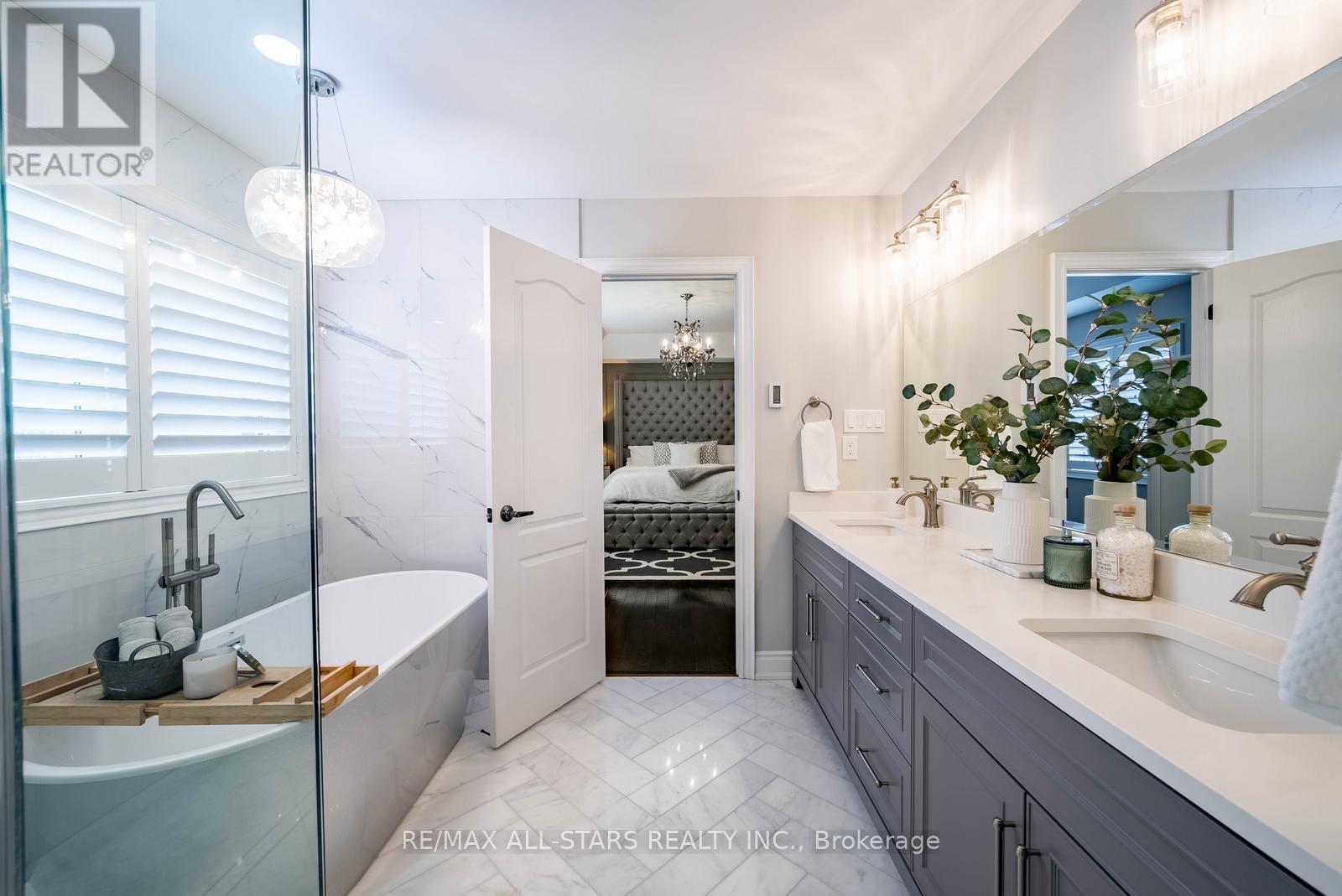 252 Glad Park Avenue, Whitchurch-Stouffville, Ontario  L4A 1X1 - Photo 26 - N12720864