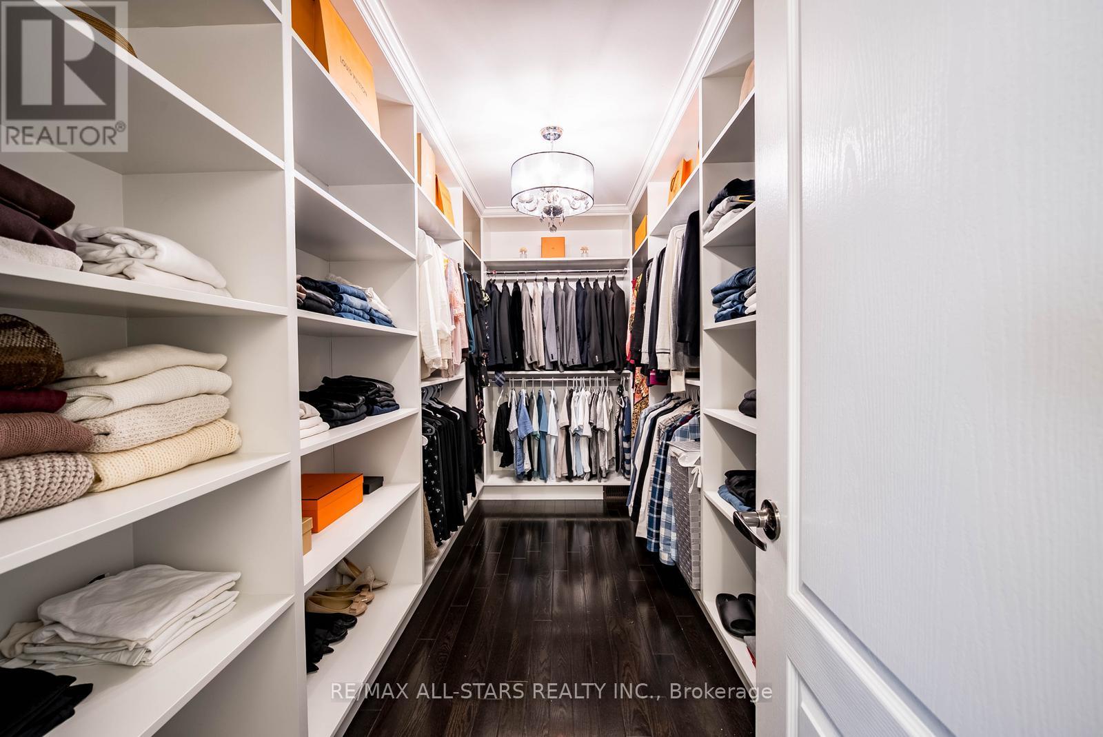 252 Glad Park Avenue, Whitchurch-Stouffville, Ontario  L4A 1X1 - Photo 27 - N12720864