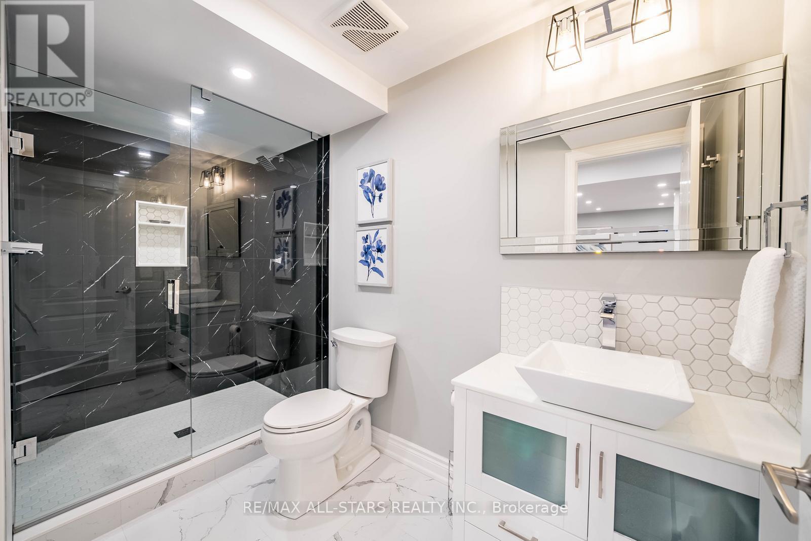 252 Glad Park Avenue, Whitchurch-Stouffville, Ontario  L4A 1X1 - Photo 47 - N12720864