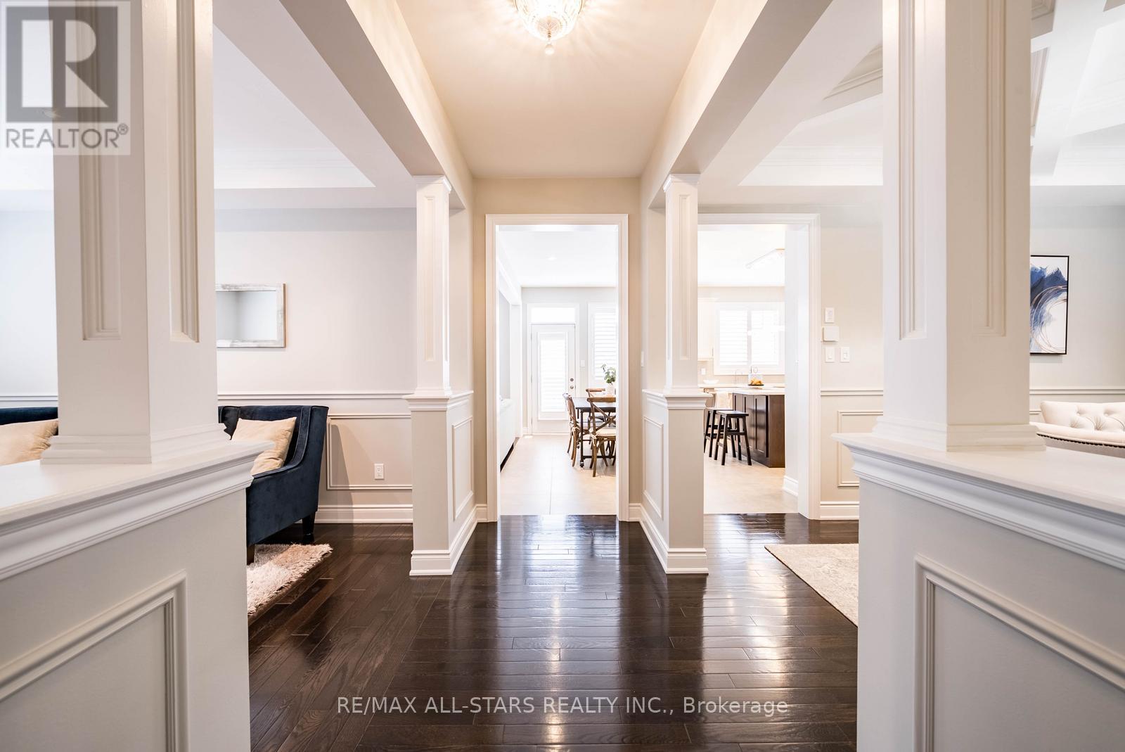 252 Glad Park Avenue, Whitchurch-Stouffville, Ontario  L4A 1X1 - Photo 6 - N12720864