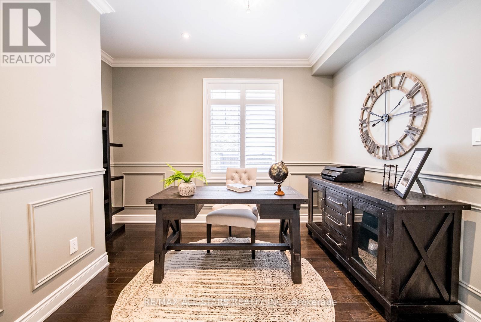 252 Glad Park Avenue, Whitchurch-Stouffville, Ontario  L4A 1X1 - Photo 7 - N12720864