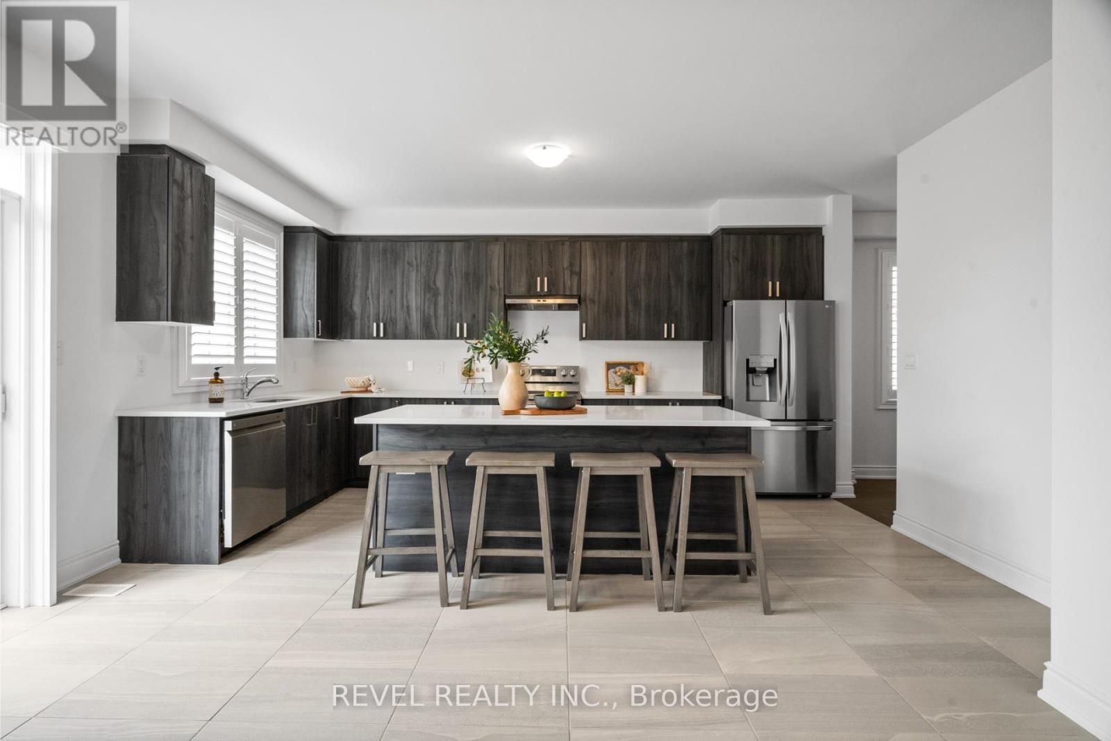 12 Emerald Street, Wasaga Beach, Ontario  L9Z 0K8 - Photo 12 - S12720774